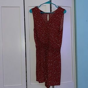 Apt.9 red and white floral sleeveless romper